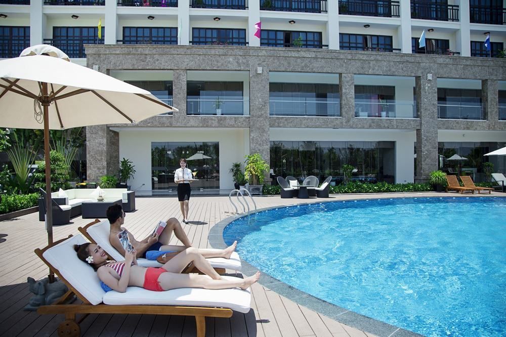 Muong Thanh Grand Lao Cai Hotel Bagian luar foto